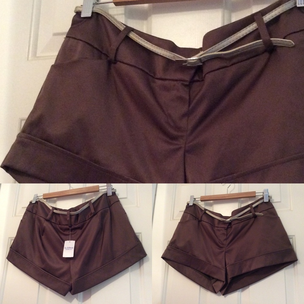 New Le Chateau shorts with skinny belt